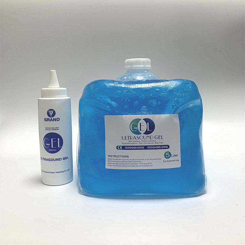 Gel trong suốt và màu xanh